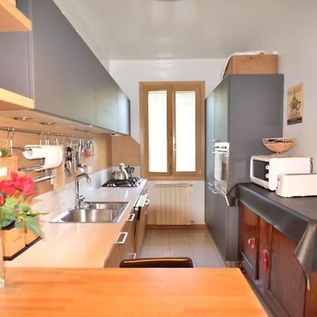 Savorgnan Tricamere Con Terrazza Venezia Esterno foto