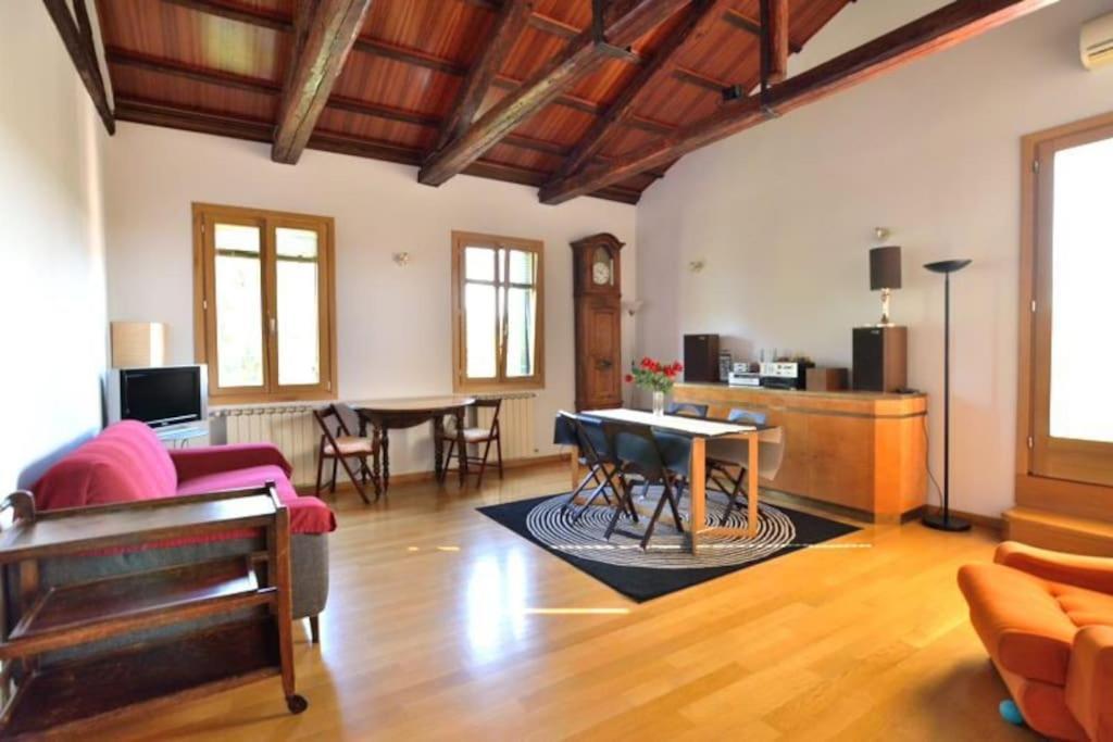 Savorgnan Tricamere Con Terrazza Venezia Esterno foto